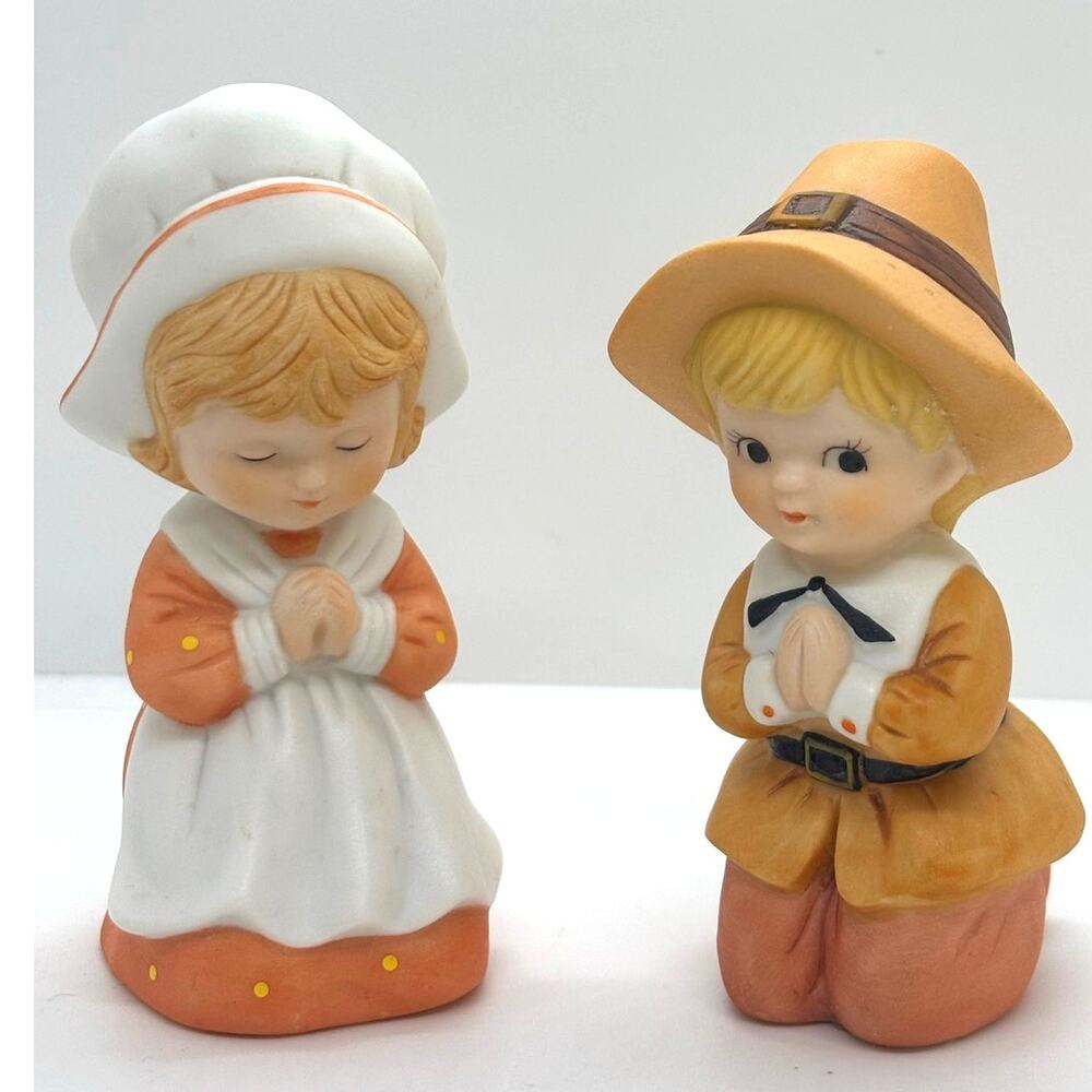 Vintage Lefton Set of 2 Praying Pilgrims #02161, Ceramic, Excellent Condition